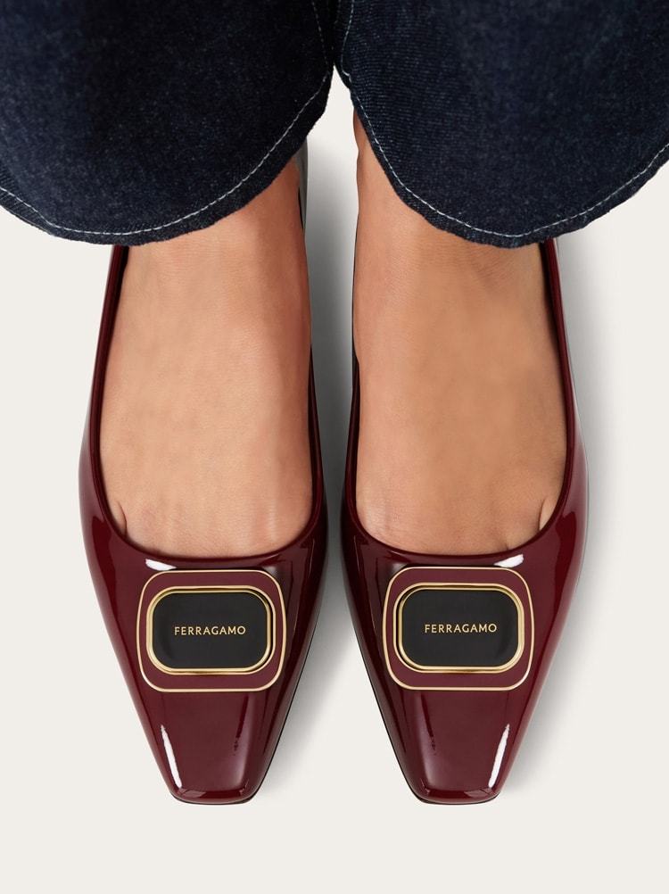 Ferragamo New Vara Plate Ballerina Shoes In Red