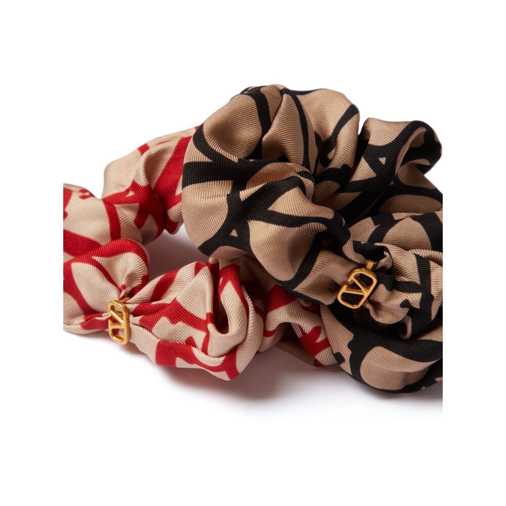Valentino Toile Iconographe Scrunchies Set In Silk With Vlogo Appliqué In Yellow