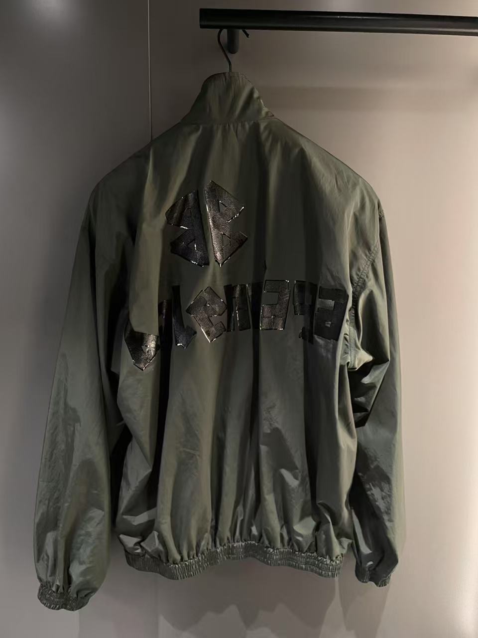 Balenciaga Zippered Casual Jacket In Black