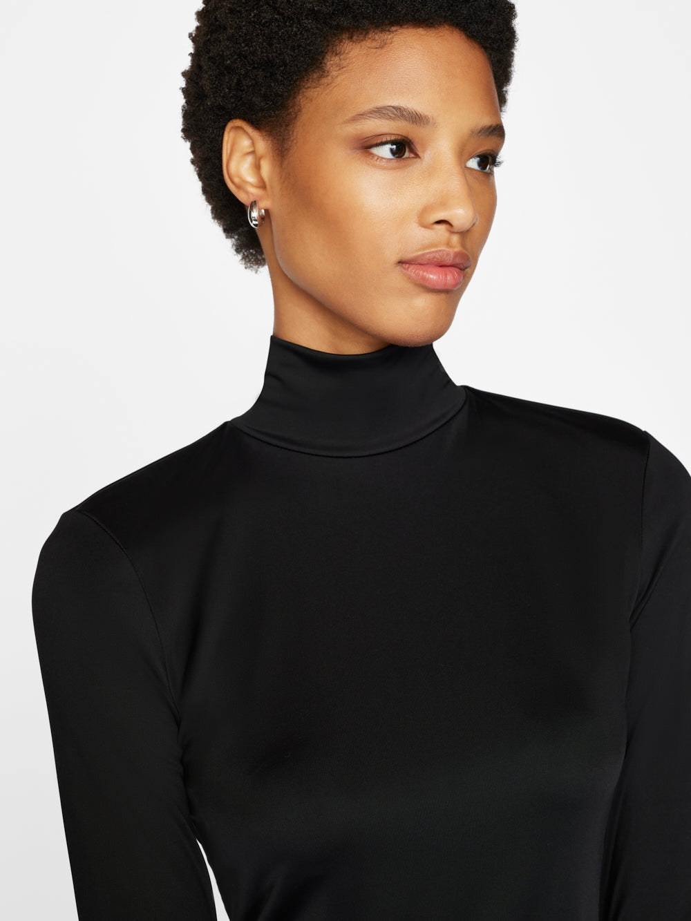 Frame High-neck Long-sleeved Sweater In Black