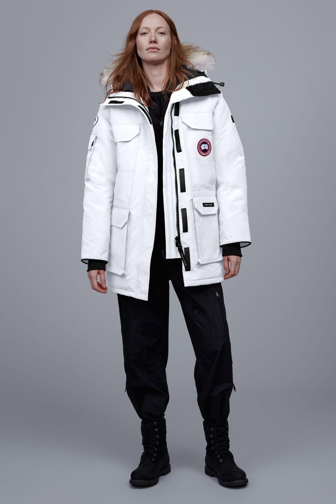 CANADA GOOSE LOGO DOWN JACKET 