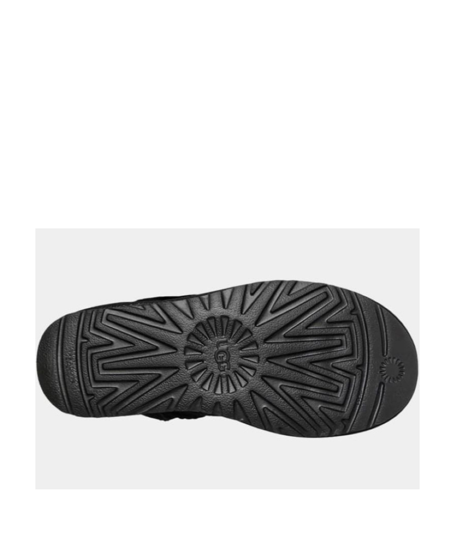 Ugg Classic Short Ii Boots In Black