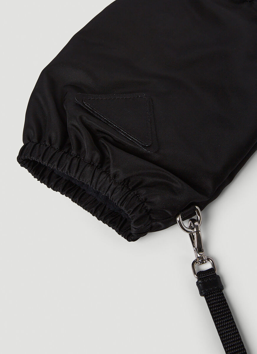 Prada Logo Gloves In Black