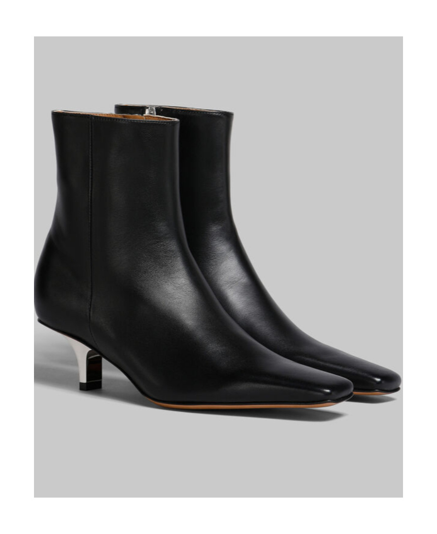 Marni Pointed Toe Leather Ankle Boots In Black