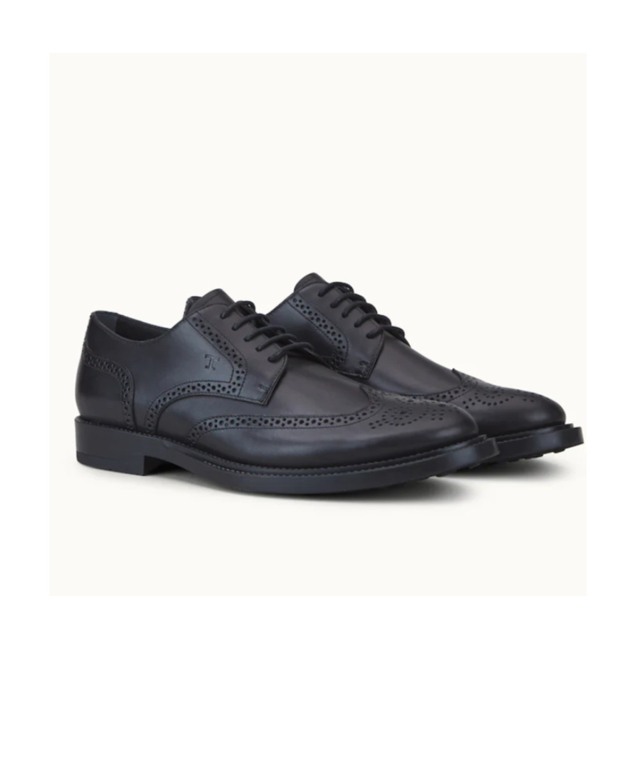 Tod's Wingtip Monogram Brogues In Black