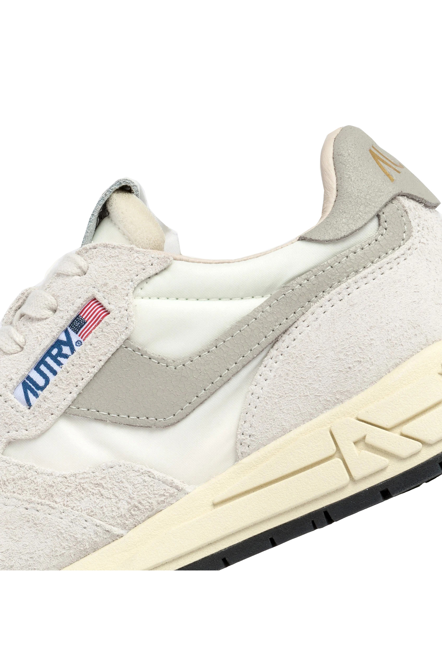 Autry Reelwind Low Sneakers In White Suede And Nylon In White