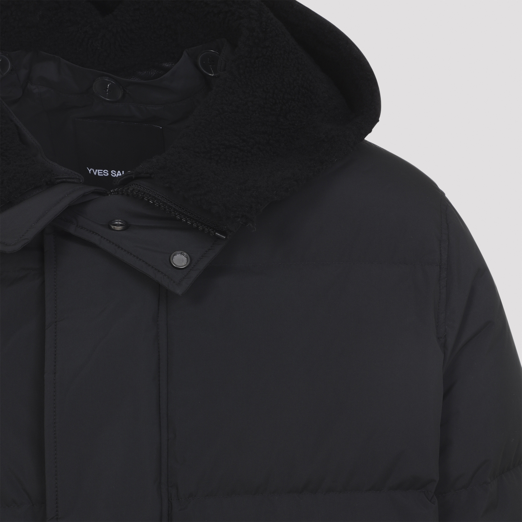 Yves Salomon Padded Black Down Jacket With High Collar And Concealed Zip In Black