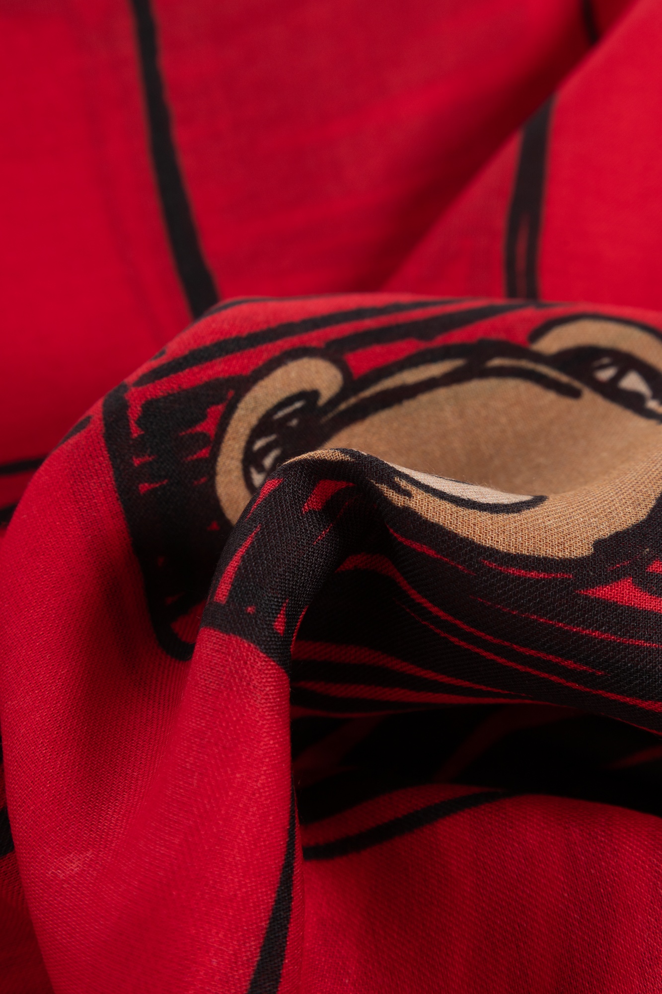 Moschino Teddy-print Scarf In Red