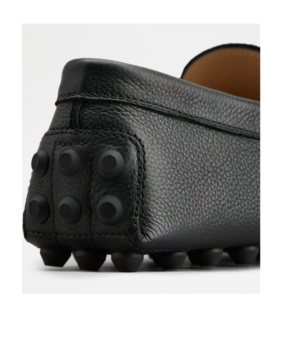 Tod's Gommino Stud-sole Loafers In Black