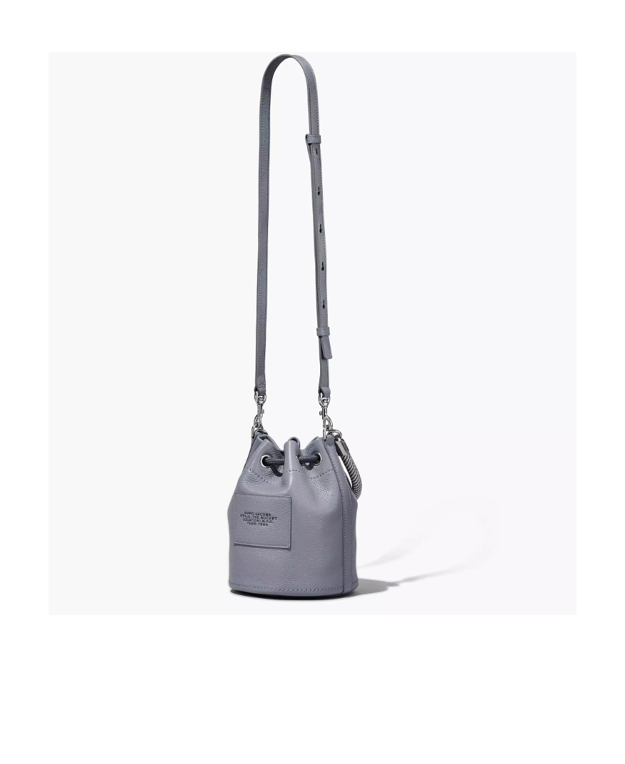 Marc Jacobs The Bucket Bag In Grained Leather In Gray