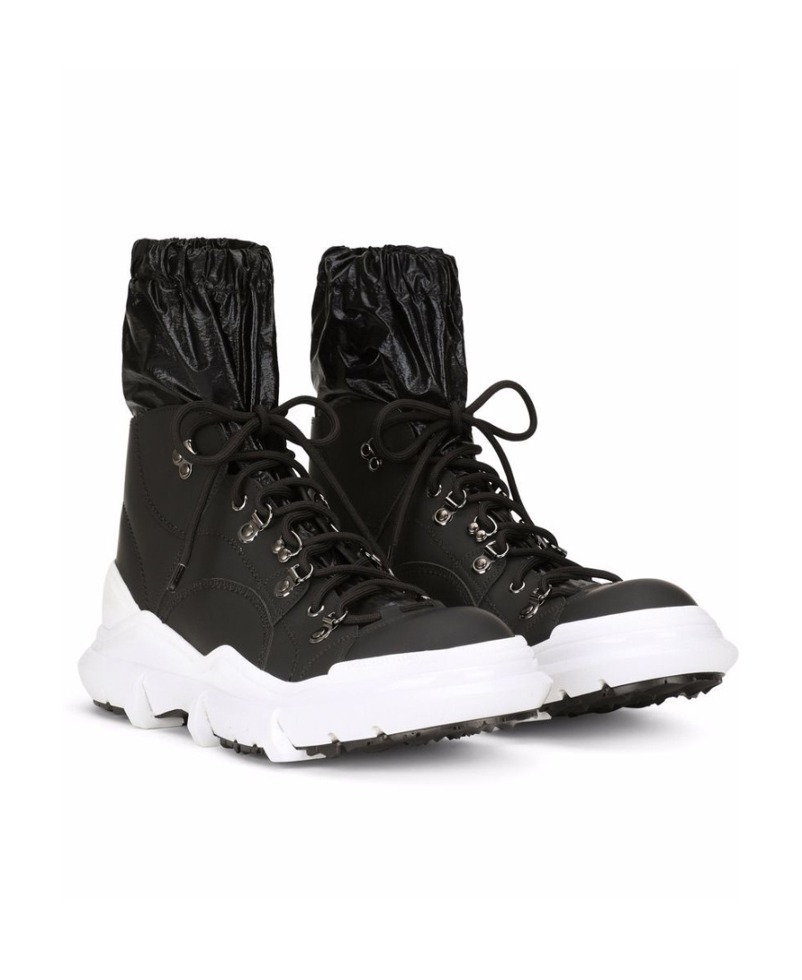 Dolce & Gabbana Lace-up Boot In Black