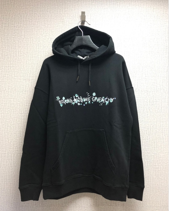 Givenchy Printed Hooded Sweater In Black