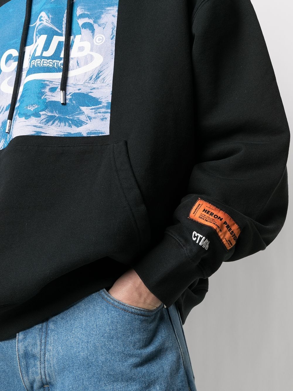 Heron Preston Logo Printed Hooded Sweater In Black