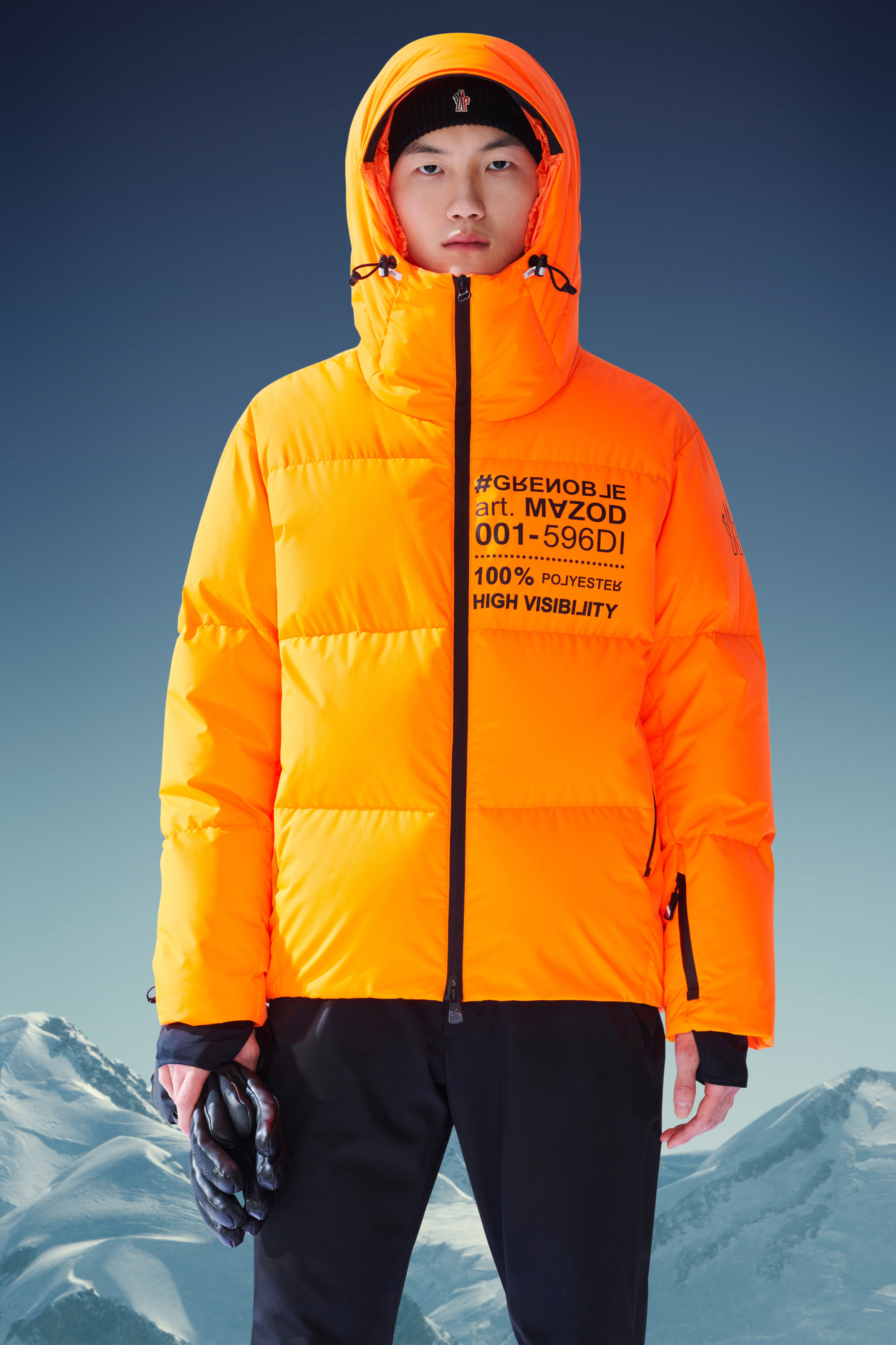Moncler Mazod Short Down Jacket Orange In Orange