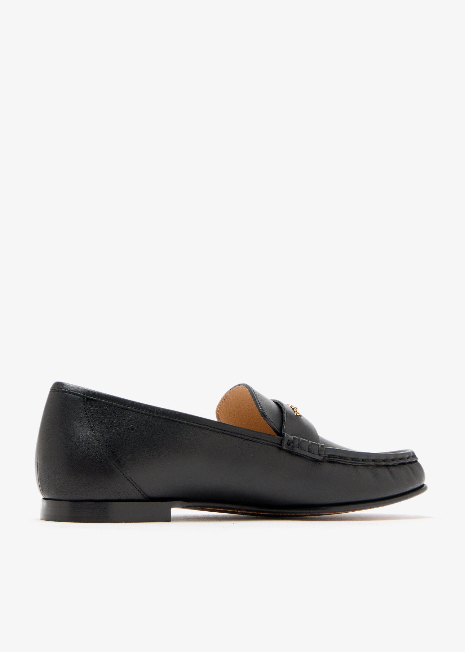 Chloé Round Toe Loafers In Black