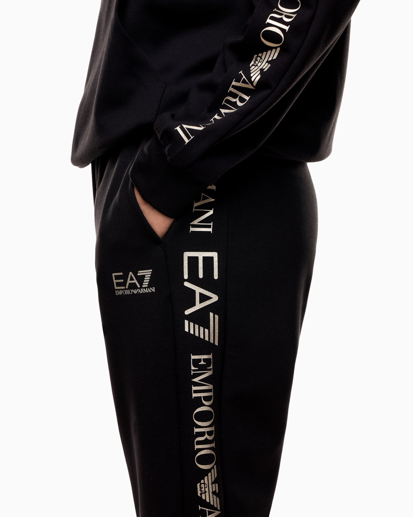 Ea7 Long-sleeved Sportswear Suit In Black