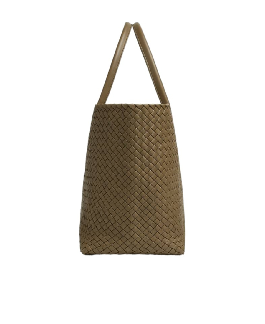 Bottega Veneta Large Cabat Knitted Tote In Brown