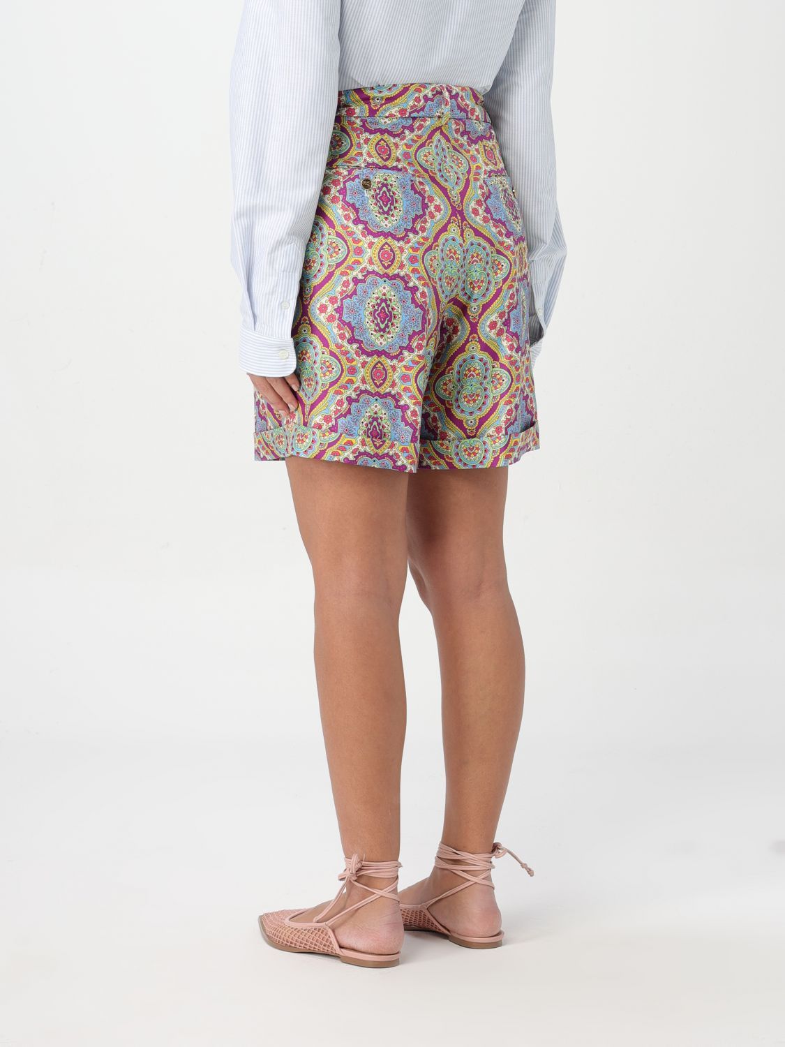 Shop Etro Paisley-printed Wide-leg Shorts In Multicolor