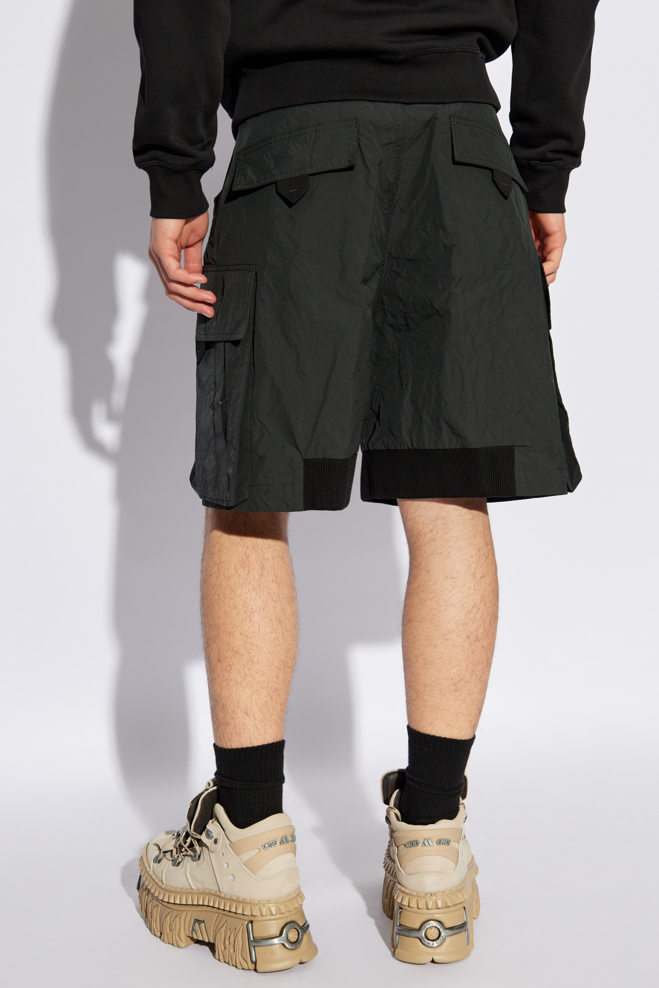Dsquared2 Wide-leg Cargo Shorts In Black