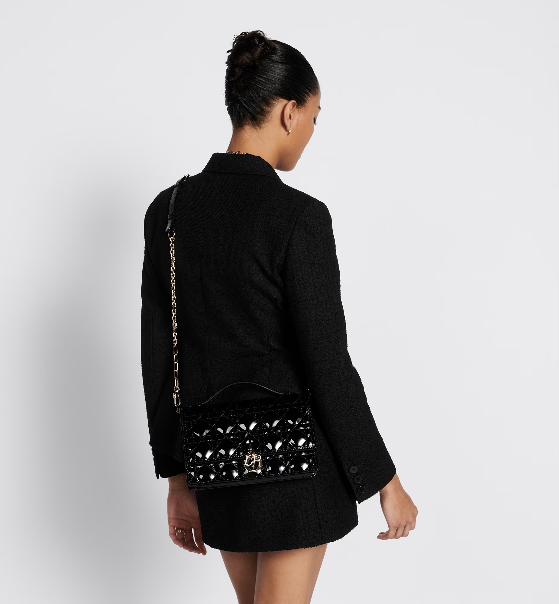 Dior Logo Shoulder Bag In Black