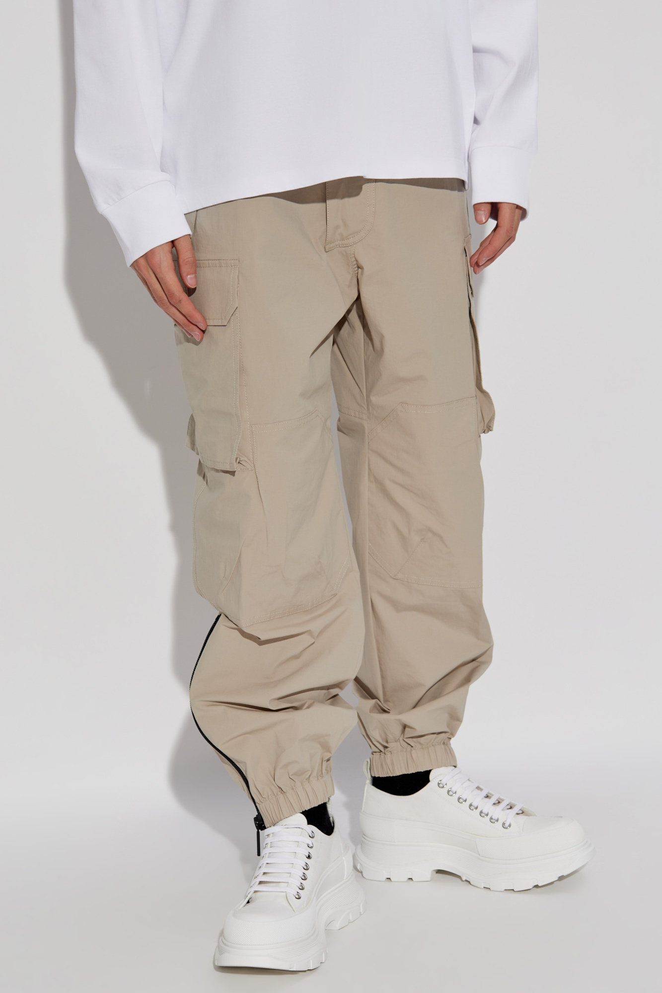Dsquared2 Logo Printed Tapered Cargo Trousers In Nude