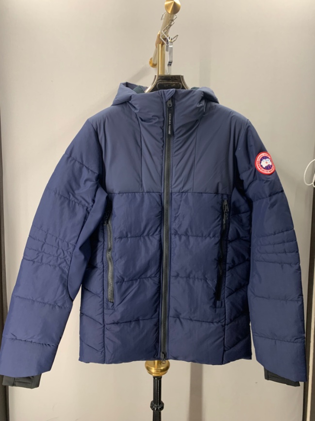 Canada Goose Strap Padded Jacket In Black