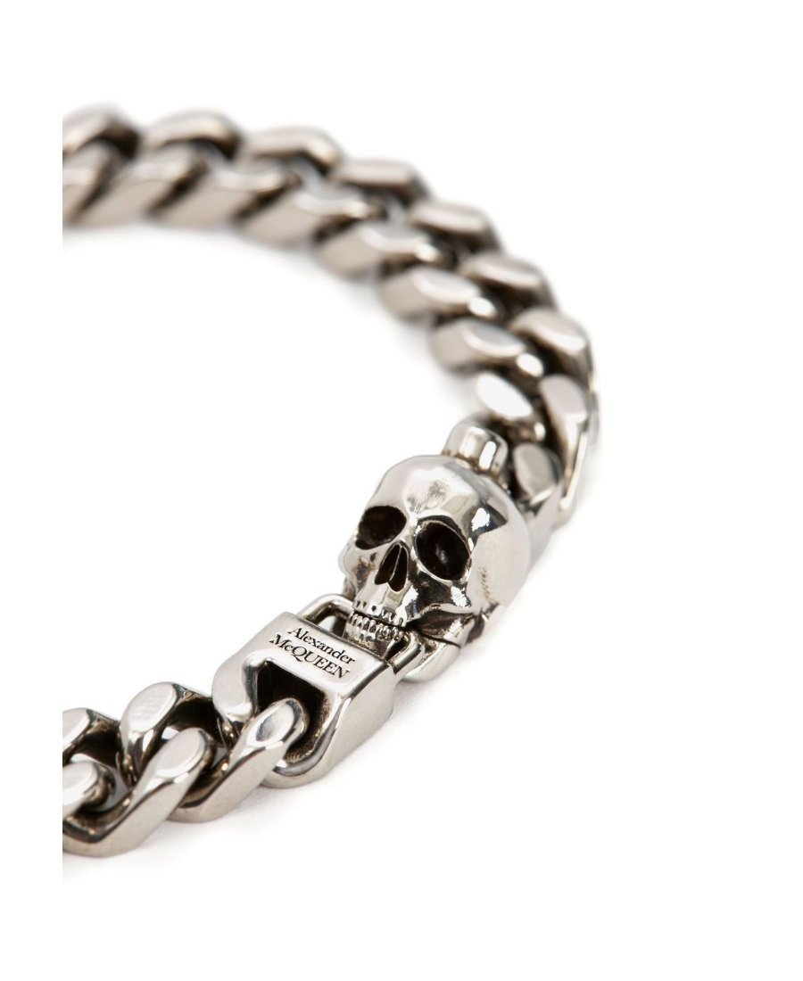 Alexander Mcqueen Skull Charm Chain-link Bracelet In Metallic