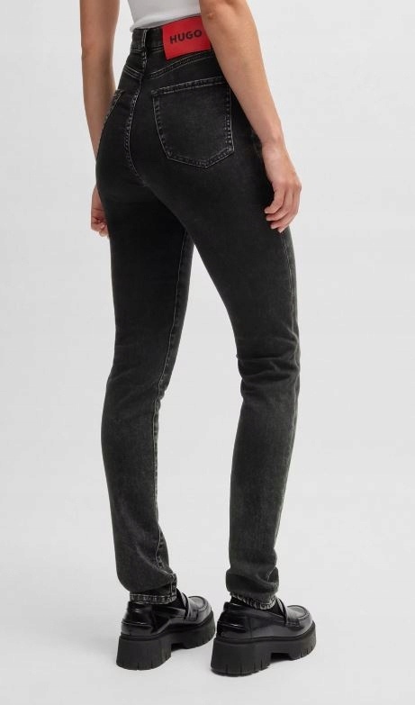 HUGO BOSS BELT-LOOP JEANS