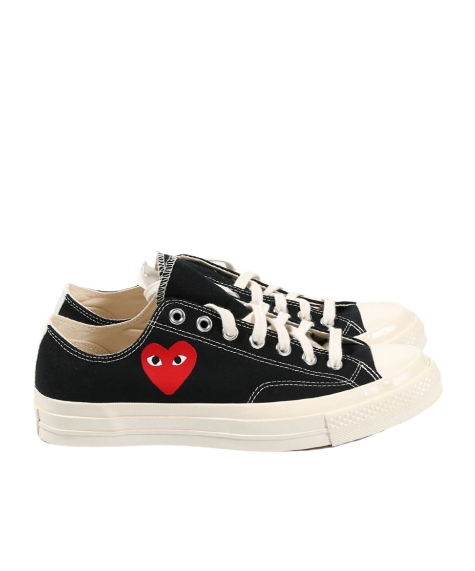 Comme Des Garçons Play Chuck Taylor Red Heart Sneakers In Black
