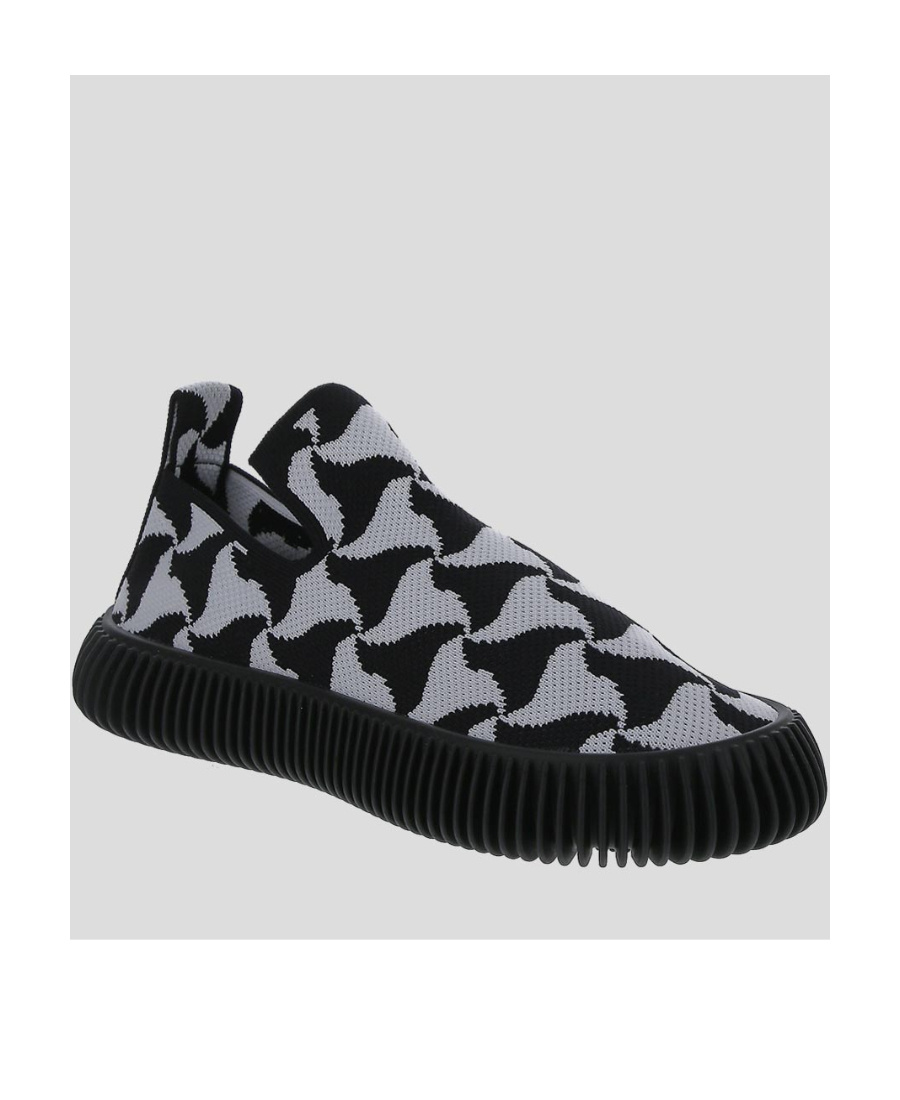 Bottega Veneta Ripple Wave Patter Slip-on Sneakers In Black