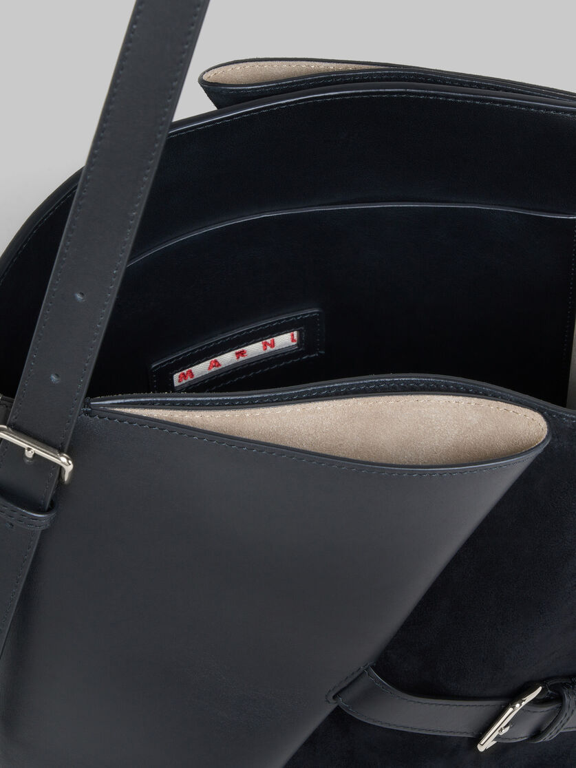 Marni Reverse Handbag In Black