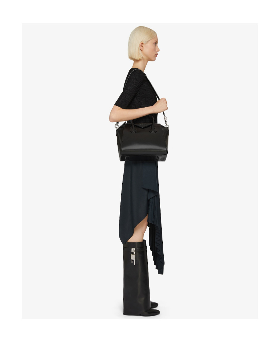 Givenchy Calf Leather Antigona Small Bag Handbag In Black