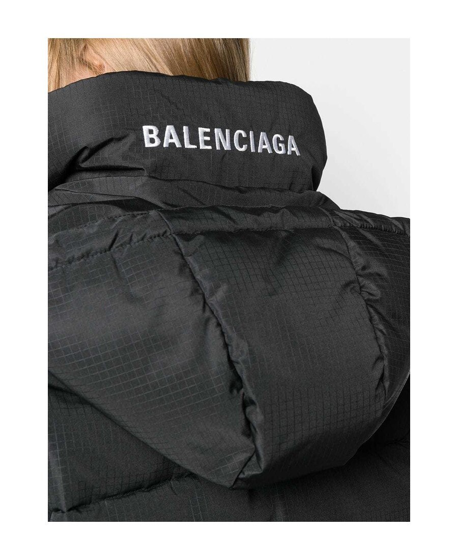 Balenciaga New Swing Puffer Coat In Black