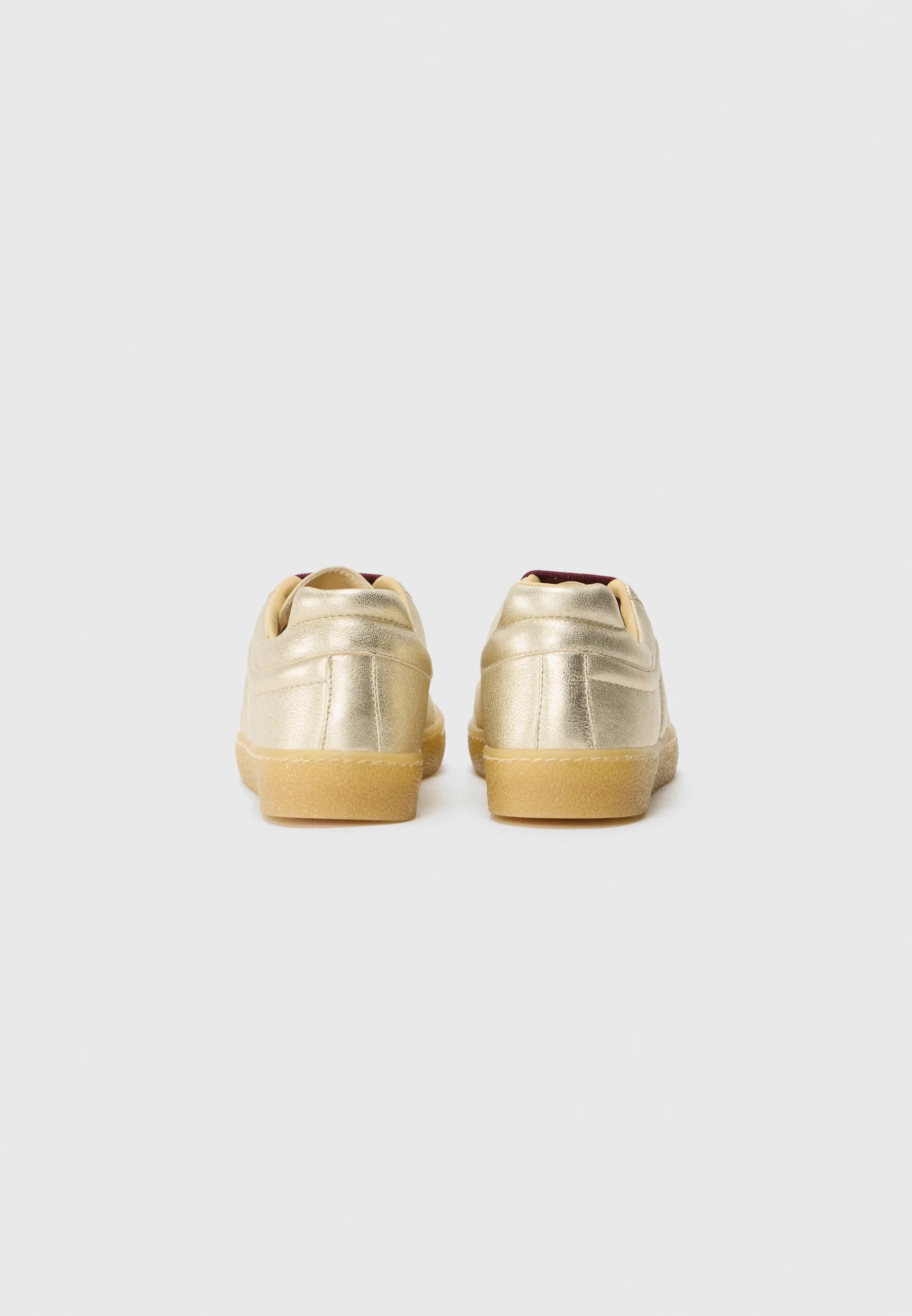 Weekend Max Mara Round-toe Sneakers In Neutral