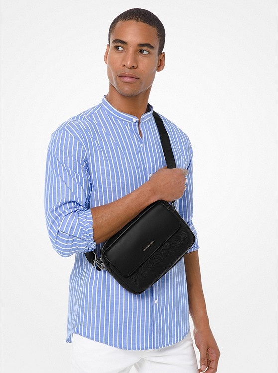 Michael Kors Hudson Crossbody Bag In Black