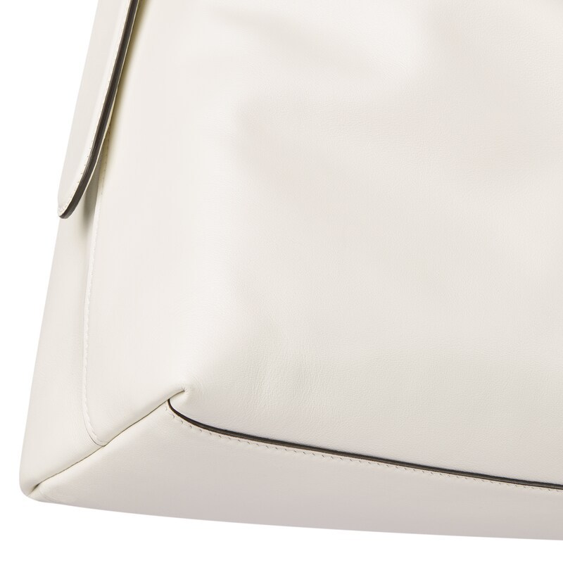 Gucci Beatrix Large Leather Shoulder Bag In White