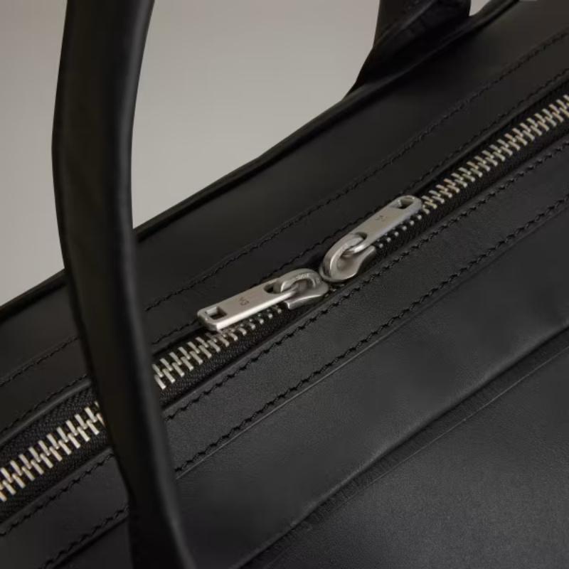 Y-3 Medium Debossed-logo Shoulder Bag In Black