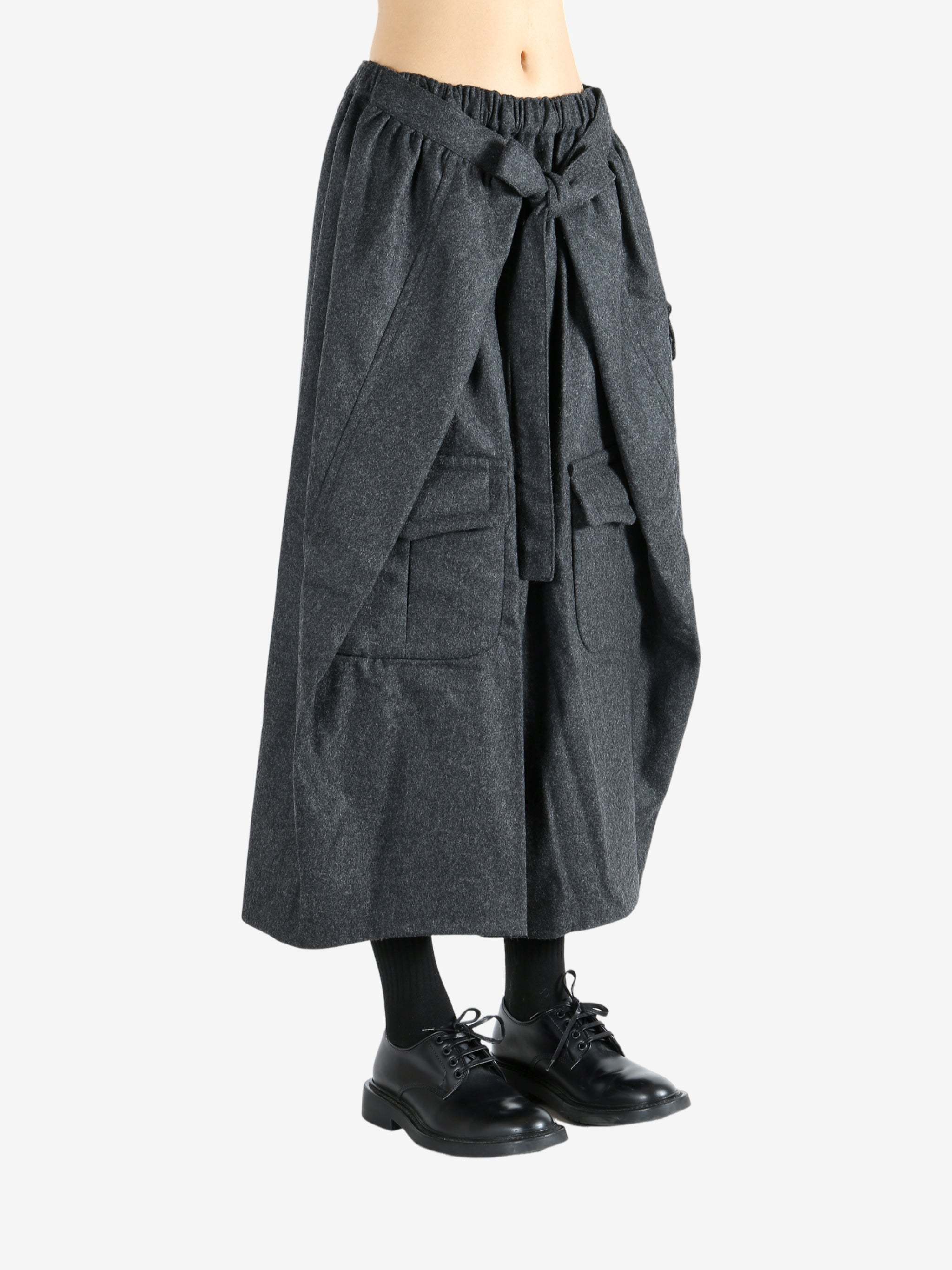 Comme Des Garçons Elasticated-waist Trousers In Black