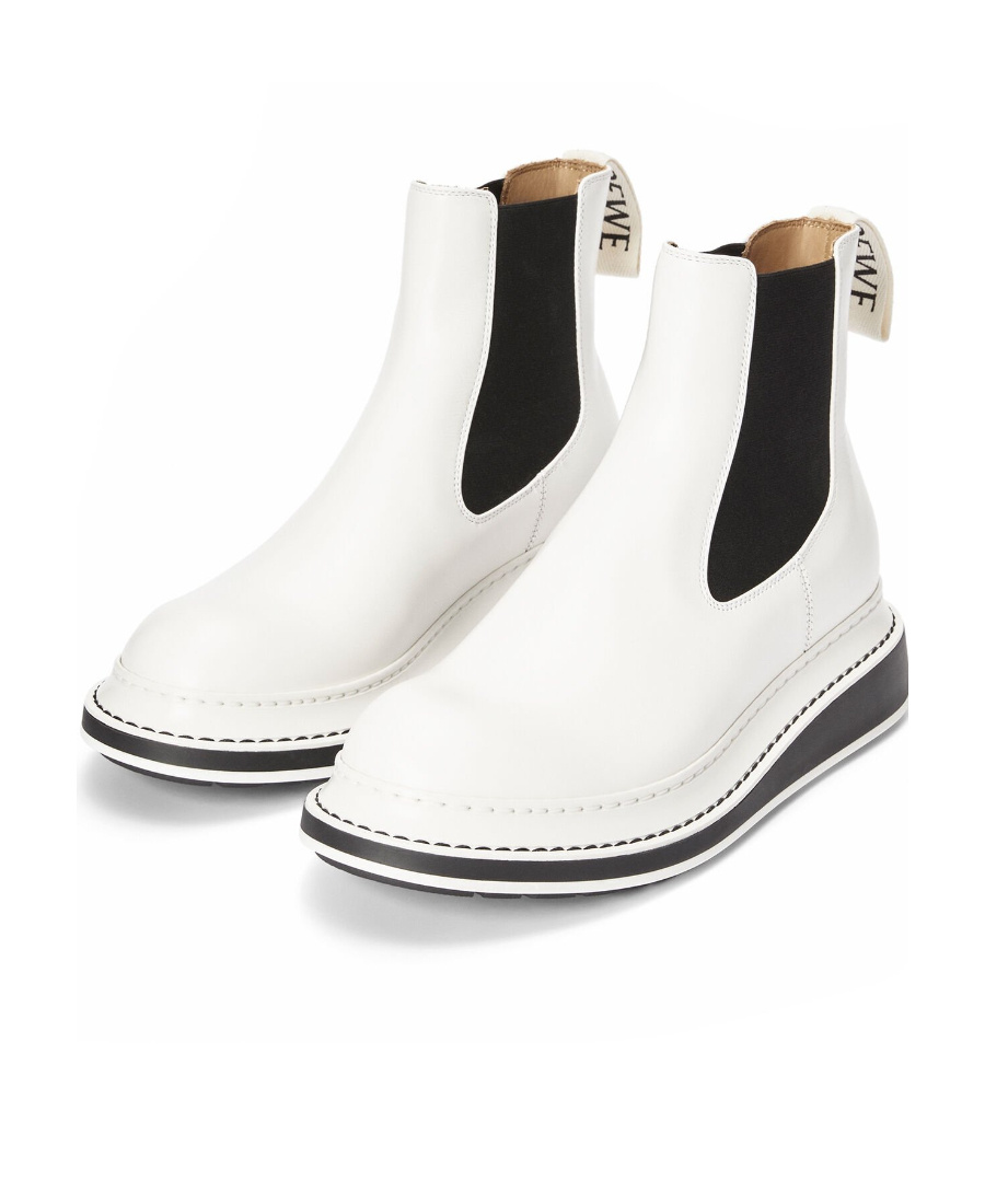Loewe Logo Chelsea Boots In White