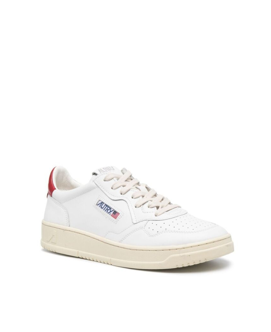 Autry Medalist Sneakers In White