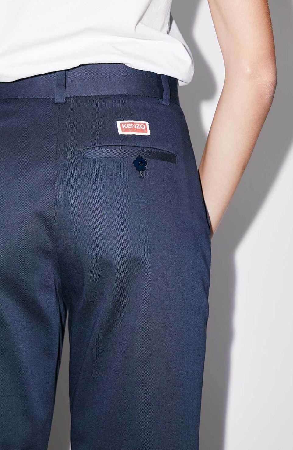 Kenzo Cropped Tailored Trousers In Black