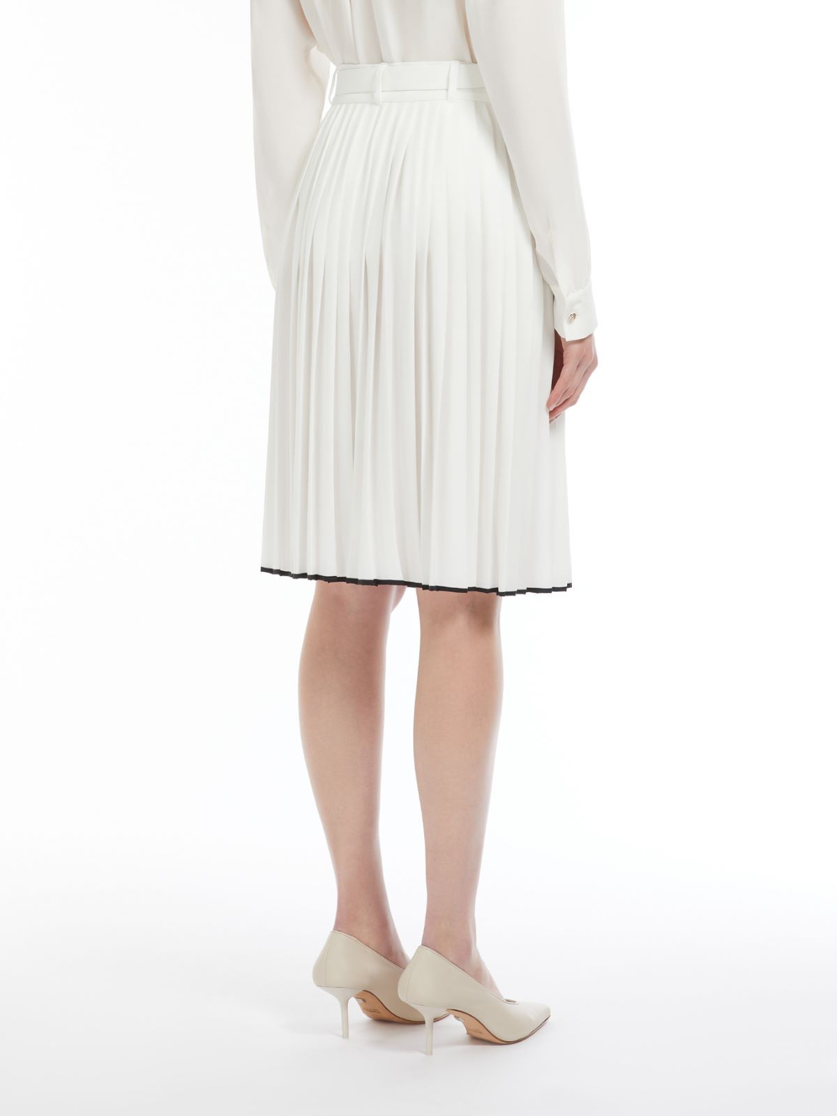 Weekend Max Mara Max Mara Studio Savana Belted Pleated Skirt In White