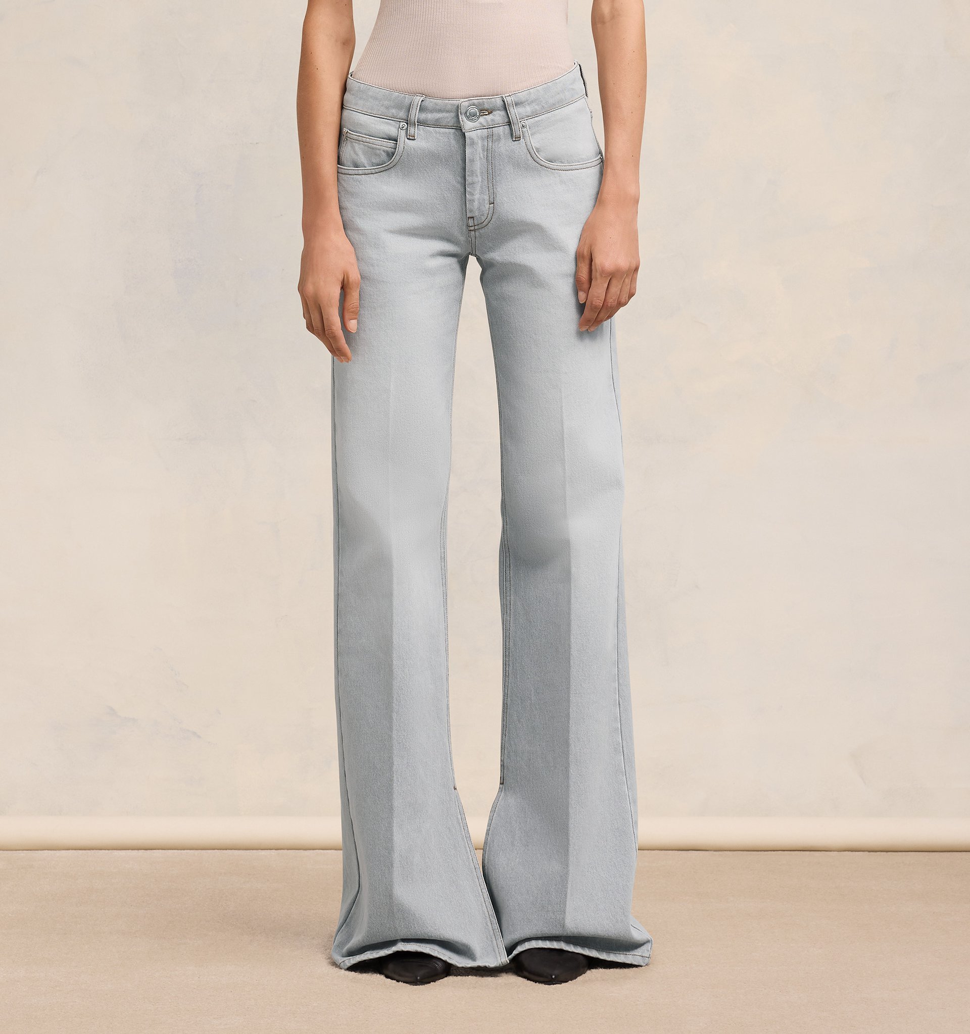 Ami Alexandre Mattiussi Ami Slitted Flared Jeans In Gray