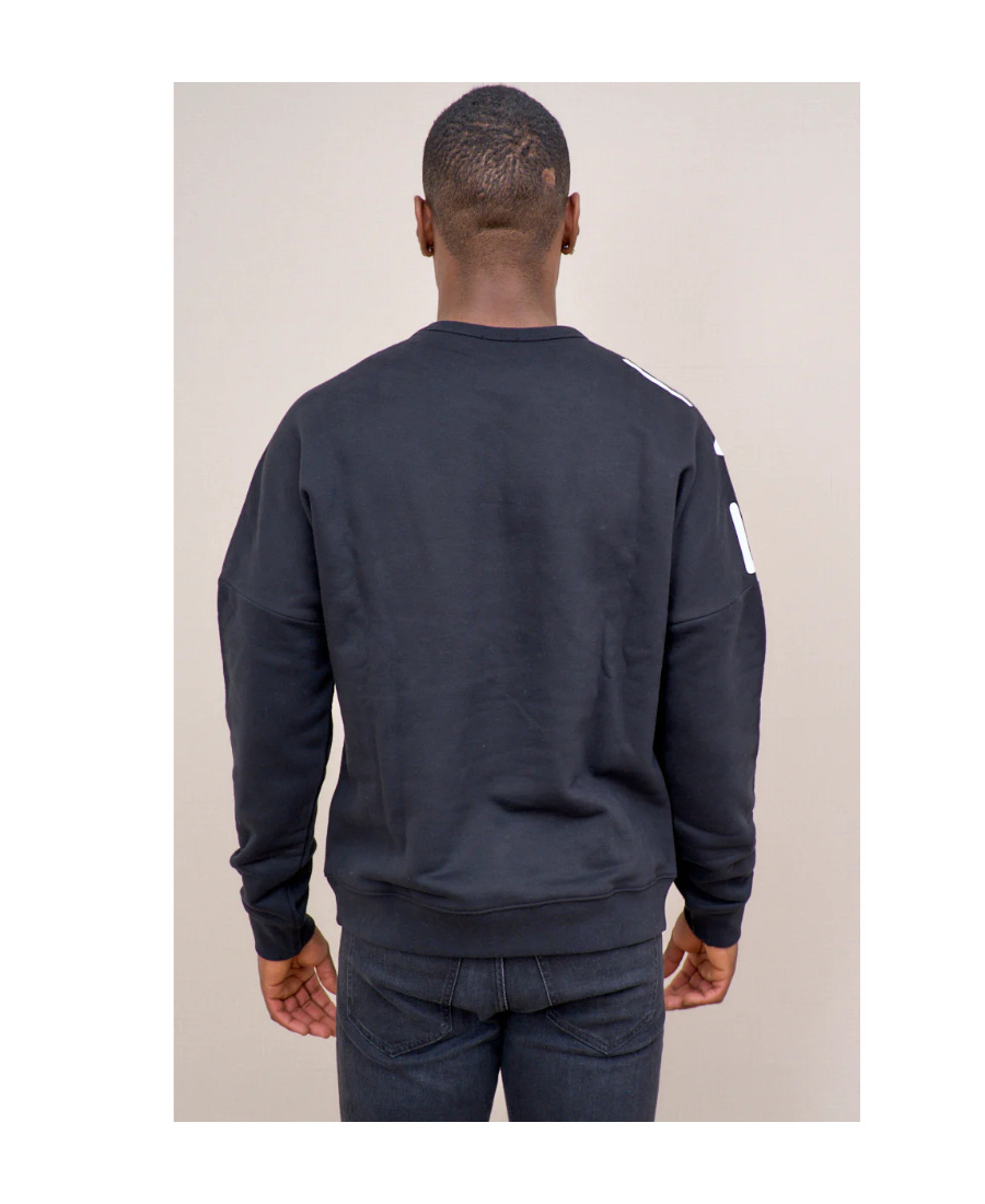 Ea7 Sports Sweater In Black