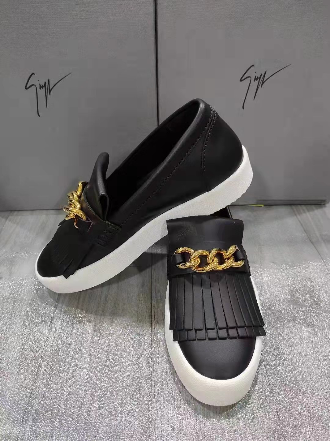 Shop Giuseppe Zanotti Chain Casual Sports Shoes In Black