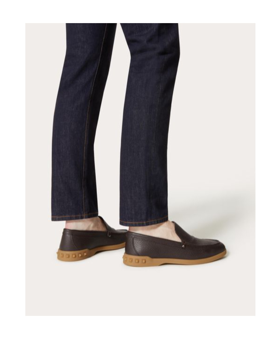Valentino Garavani Leisure Flows Slip-on In Grainy Calfskin In Black