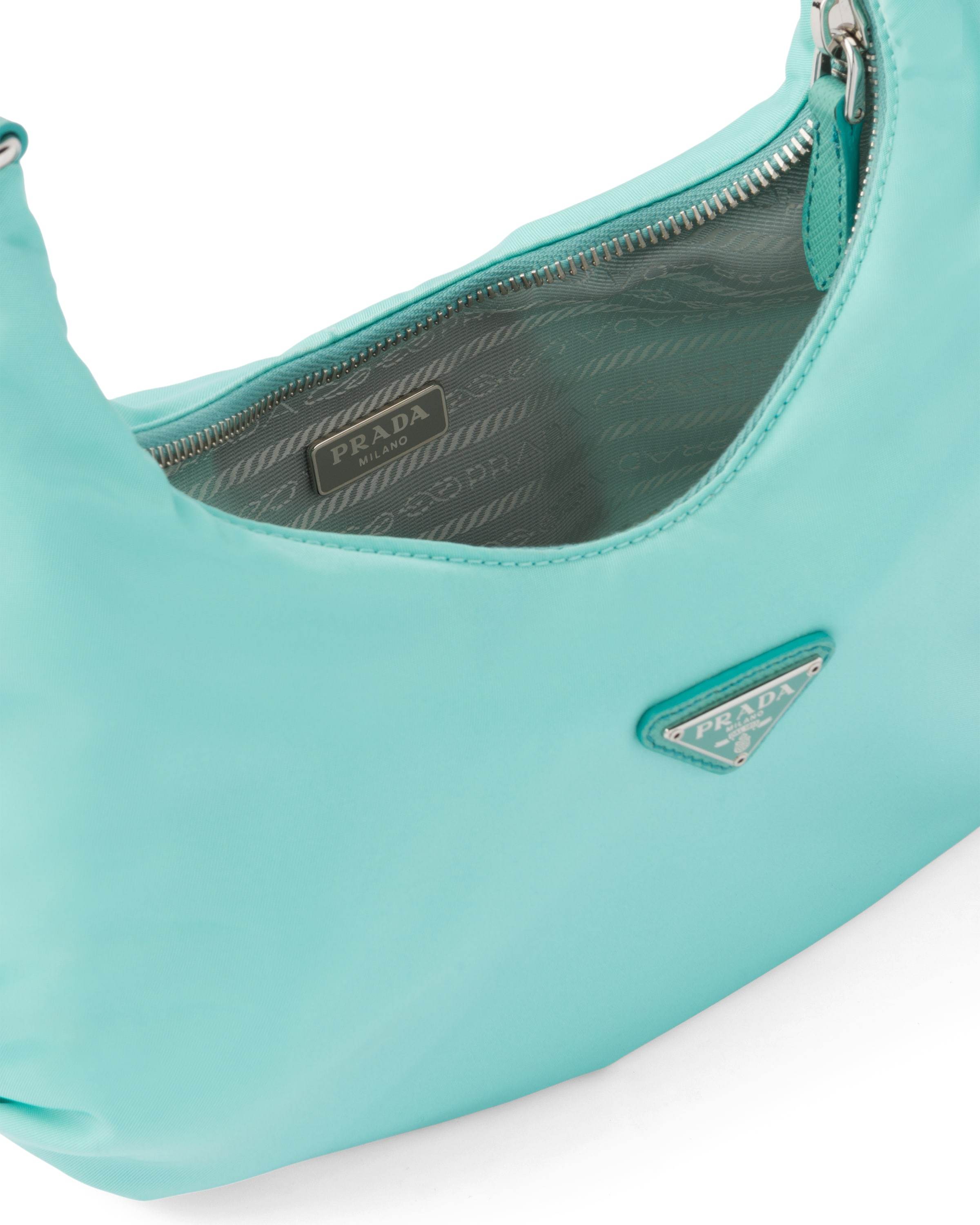 Prada Re Edition 2006 Shoulder Bag In Green