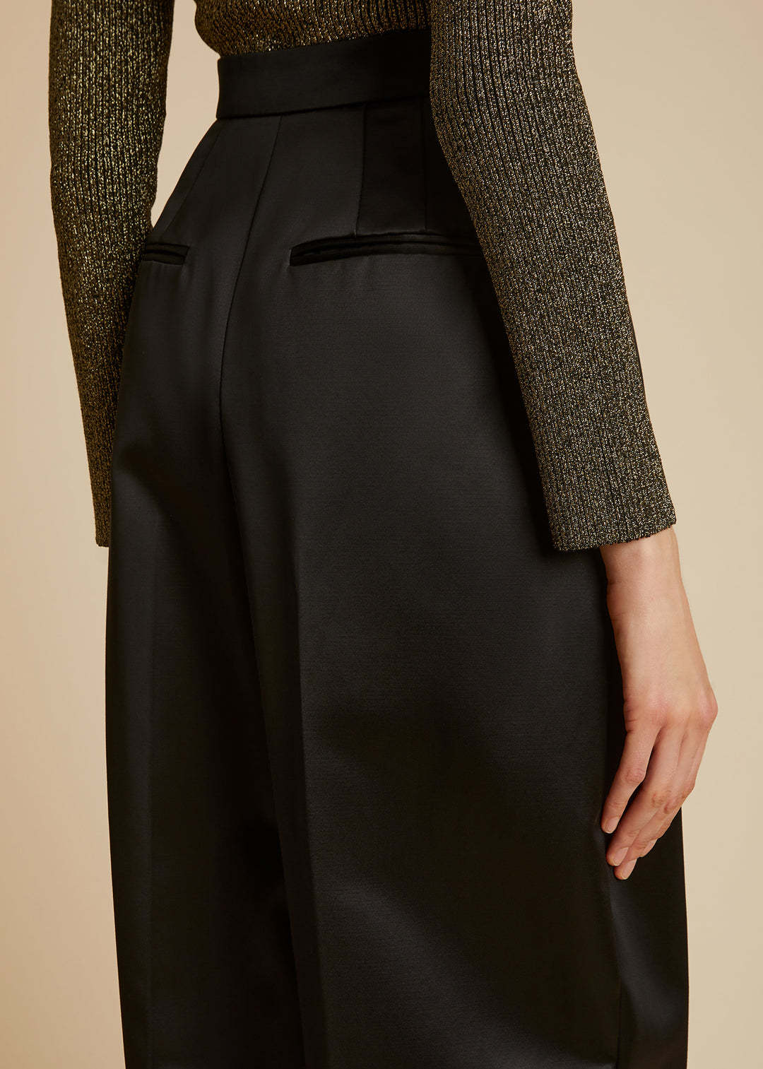 Khaite Front Pleated Trousers In Black