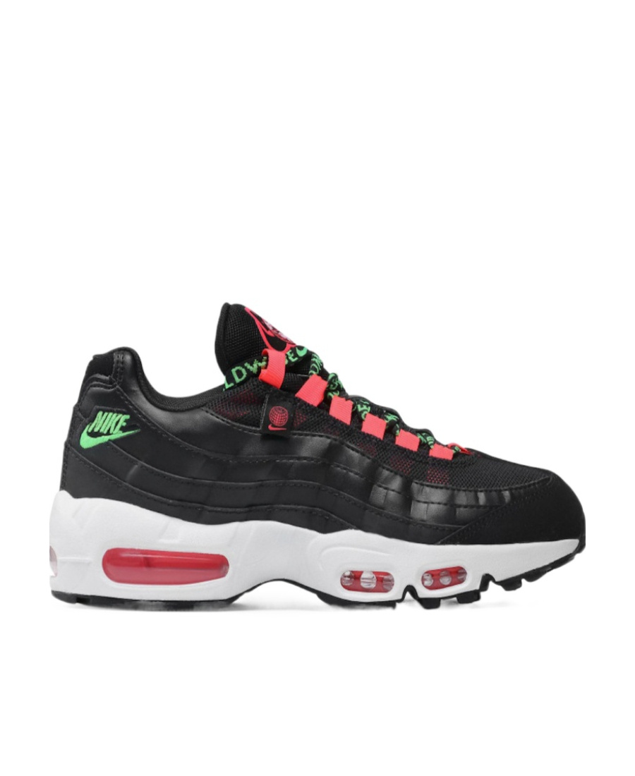 Nike Lace Up Sneakers In Black