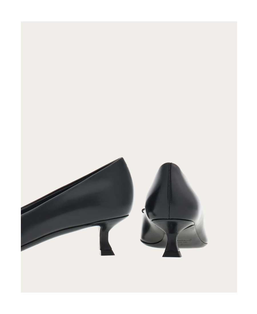 Ferragamo Varina 60mm Bow-detail Leather Pumps In Black